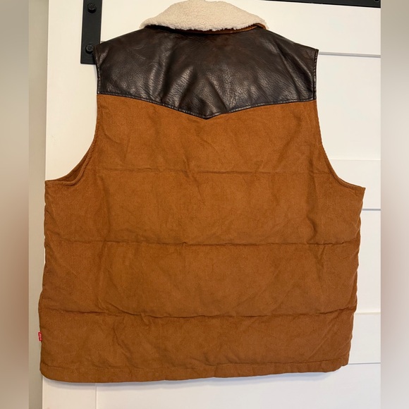 Levi’s Sherpa Corduroy Vest Brown Western Style – men’s XL – NWOT - Picture 2 of 4
